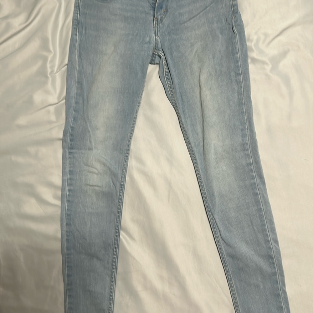 Levi’s  535 SUPER SKINNY light washed jeans